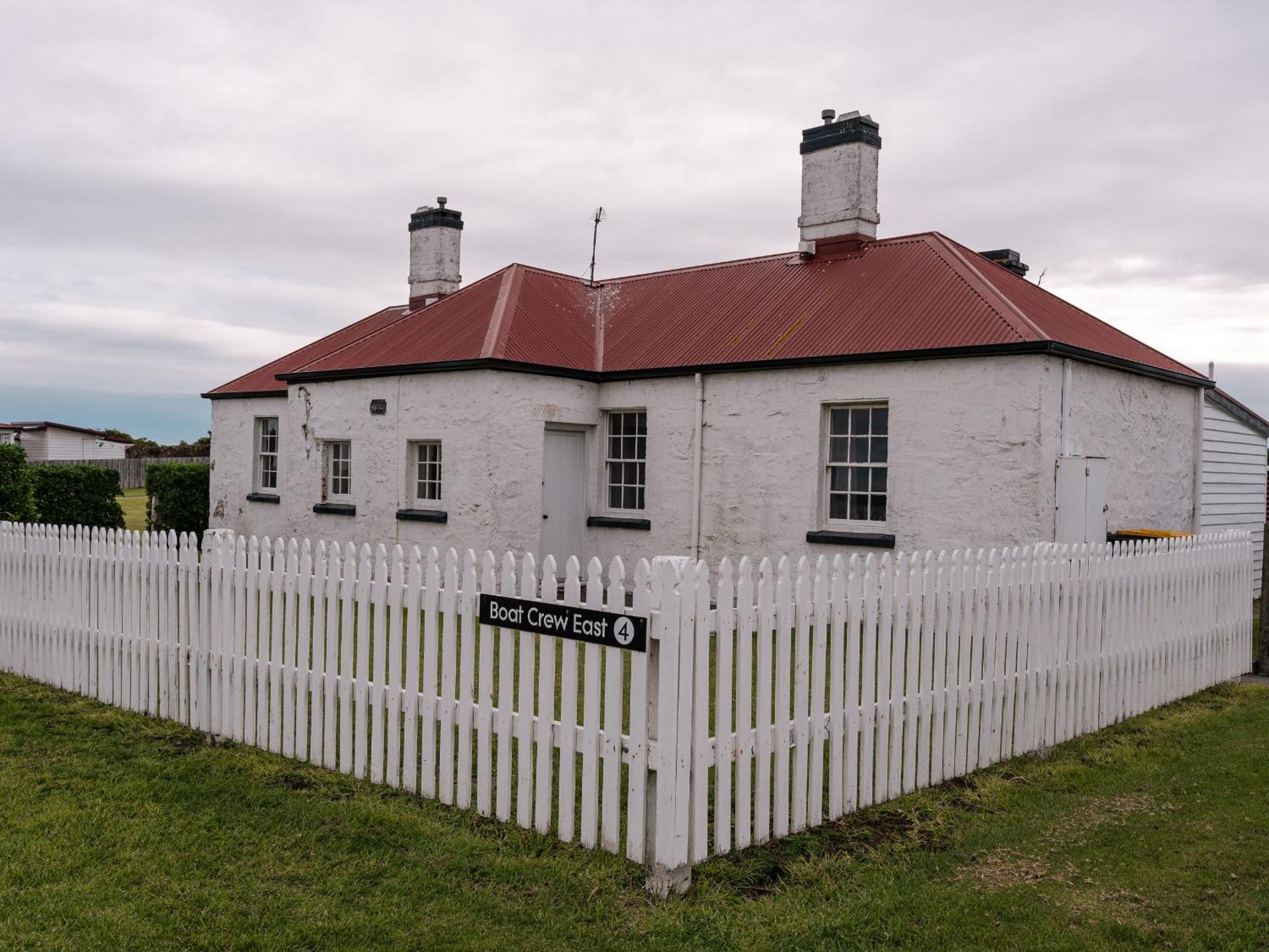 Low Head Pilot Station Eksteriør billede